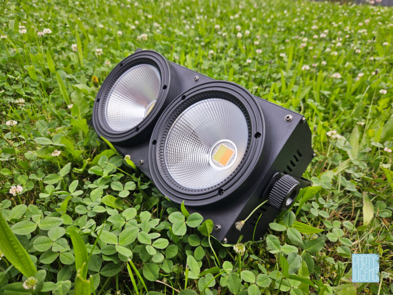 Mehr über den Artikel erfahren SHEHDS 2eyes 200W LED COB Blinder