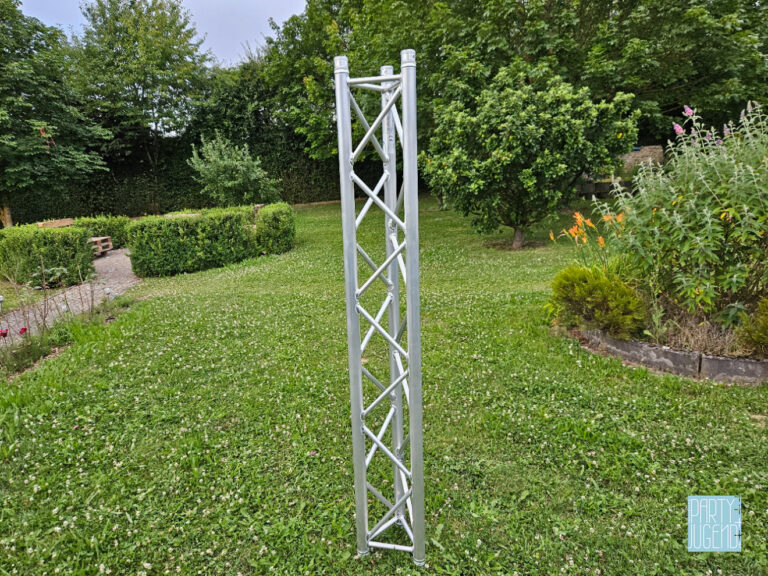 Mehr über den Artikel erfahren Global Truss F33200 2,0m